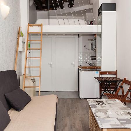 Studio Petit Pompidou Párizs Szoba fotó