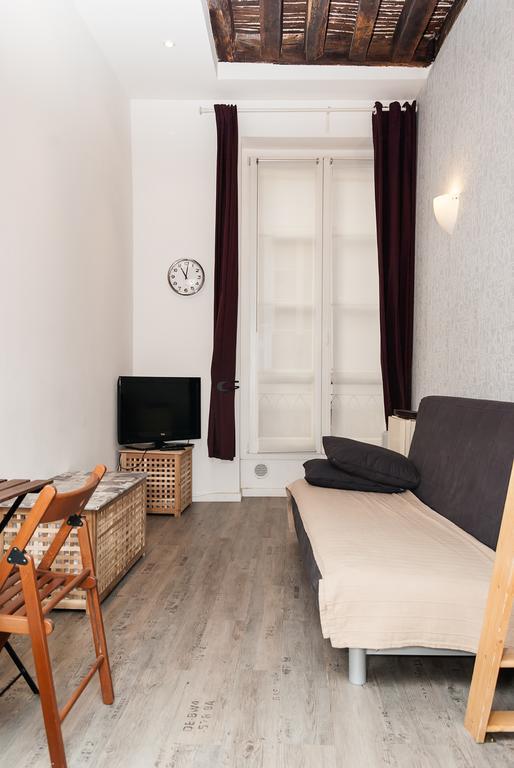Studio Petit Pompidou Párizs Szoba fotó