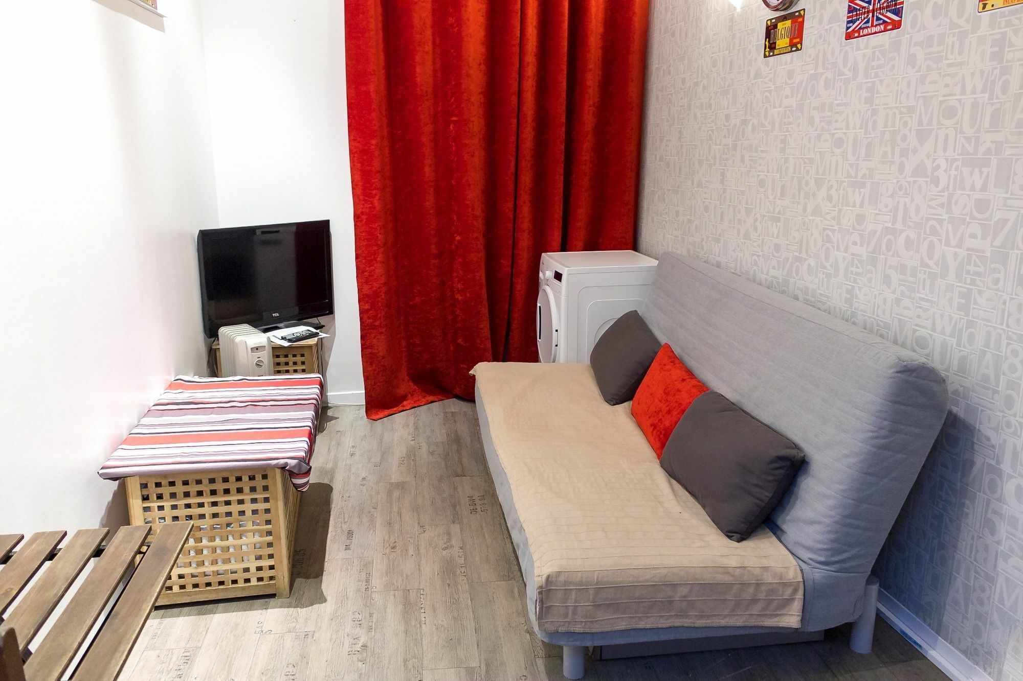 Studio Petit Pompidou Párizs Kültér fotó